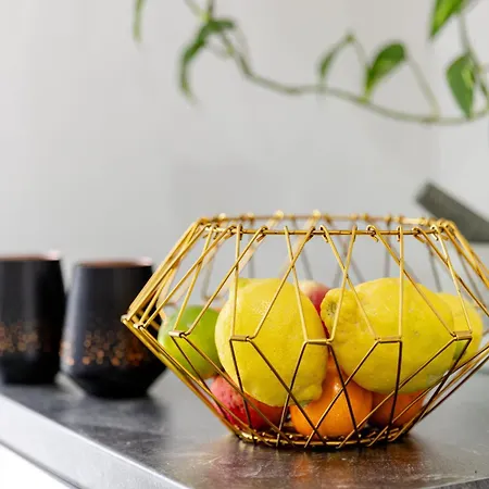 Schoenes, Modernes Mit Zwei Schlafzimmern - Zentral Mit Balkon Fuer 6 Personen